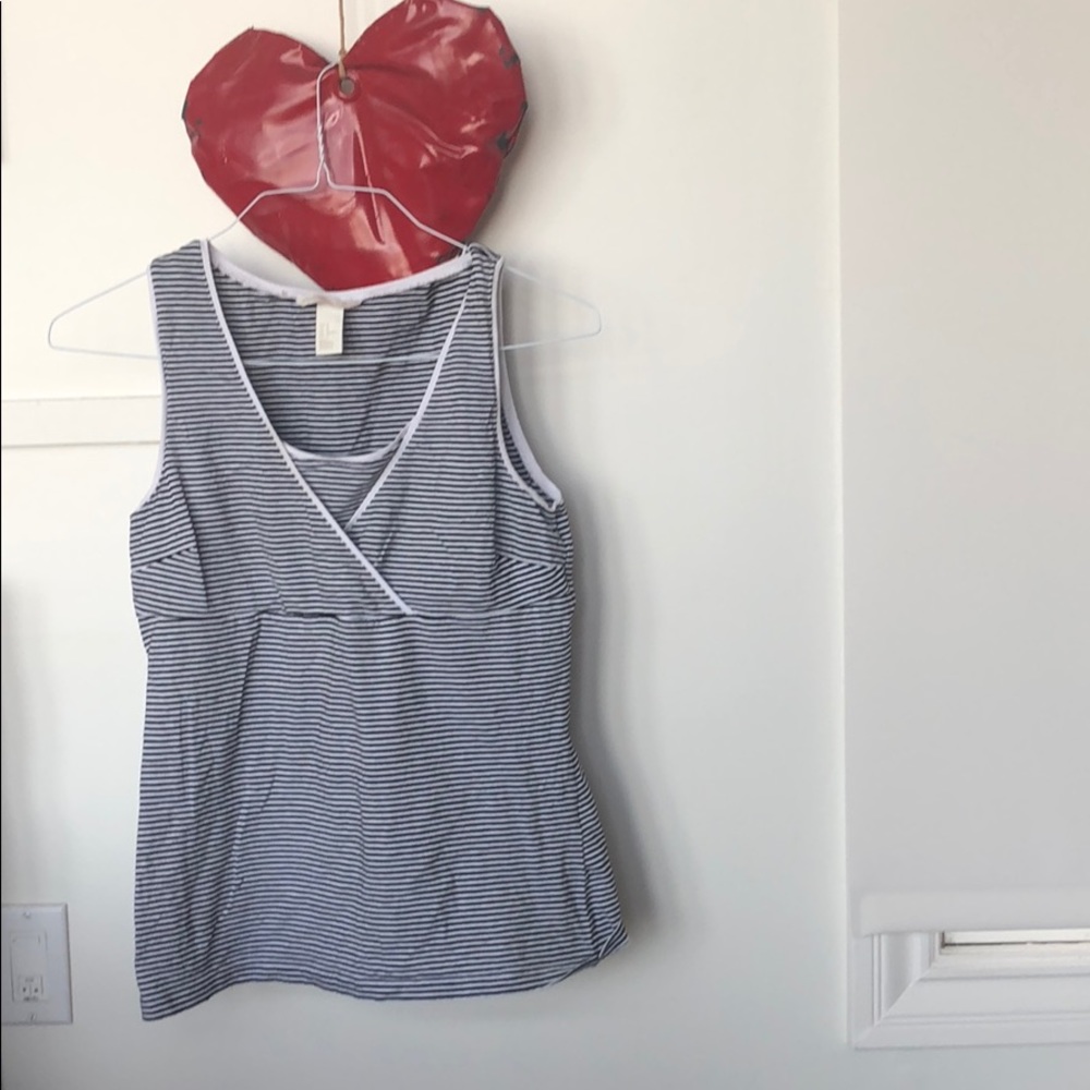 5 Nursing tanks at the price of 2!!